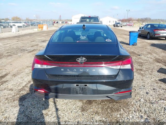5NPLS4AG1MH008417 Hyundai ELANTRA SEL