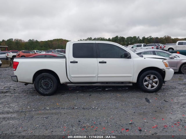 Nissan TITAN SV 2014 1N6BA0ED8EN510847 Image 13