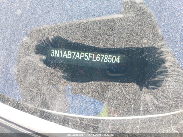 3N1AB7AP5FL678504 Nissan SENTRA SV