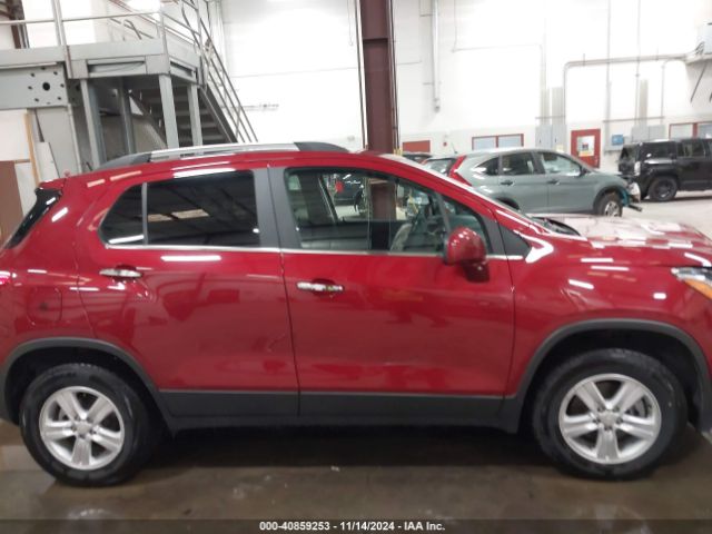 3GNCJPSB5LL231105 Chevrolet Trax Awd Lt