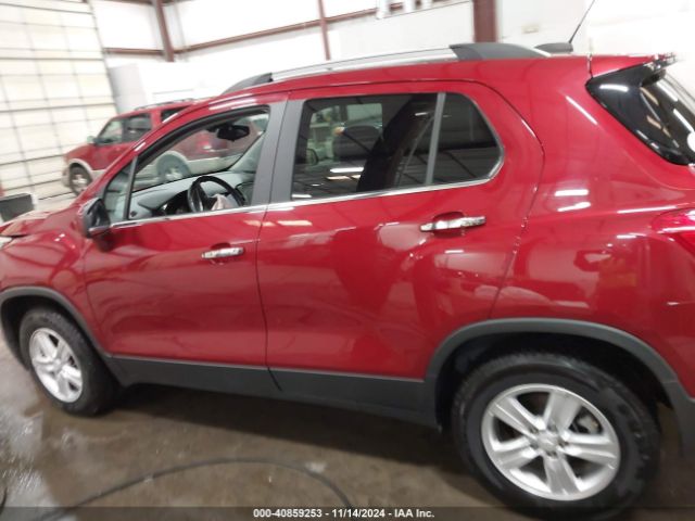 3GNCJPSB5LL231105 Chevrolet Trax Awd Lt