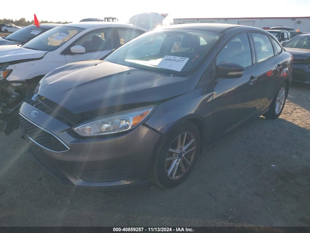 Ford FOCUS SE 2016 1FADP3F24GL277093 Image 2