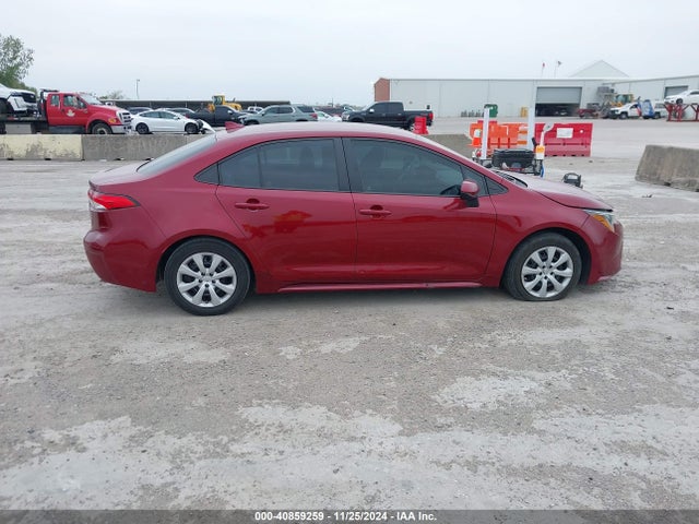 Toyota COROLLA LE 2022 5YFEPMAE8NP364652 Image 13