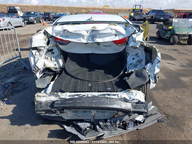 5NPDH4AE2GH716648 Hyundai ELANTRA SE
