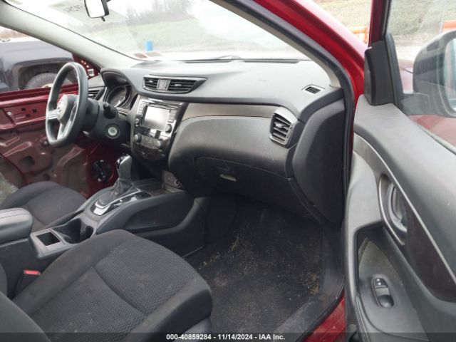 JN1BJ1CR2KW319702 Nissan Rogue Sport S