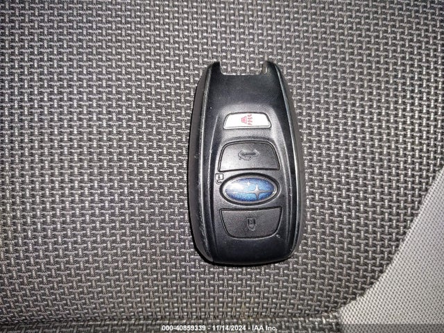 JF2GTAEC9L8204348 Subaru Crosstrek Premium