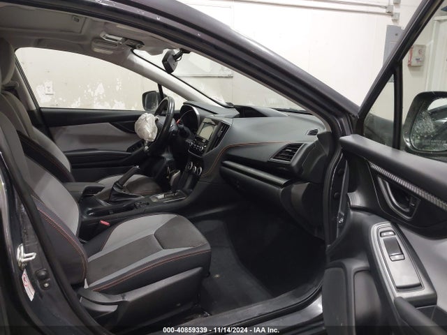 JF2GTAEC9L8204348 Subaru Crosstrek Premium