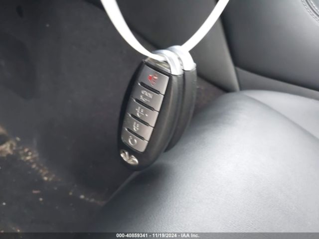 JN1EV7AR0HM831793 Infiniti Q50 3.0t Premium