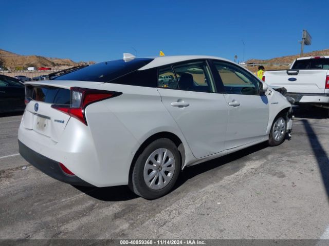 JTDKAMFU6M3131932 Toyota Prius Le