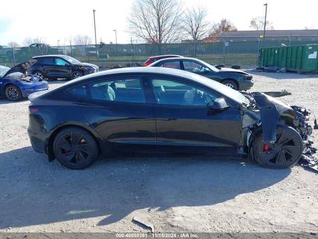 Tesla Model 3 Performance All-wheel Drive 2024 5YJ3E1ET5RF828356 Image 12