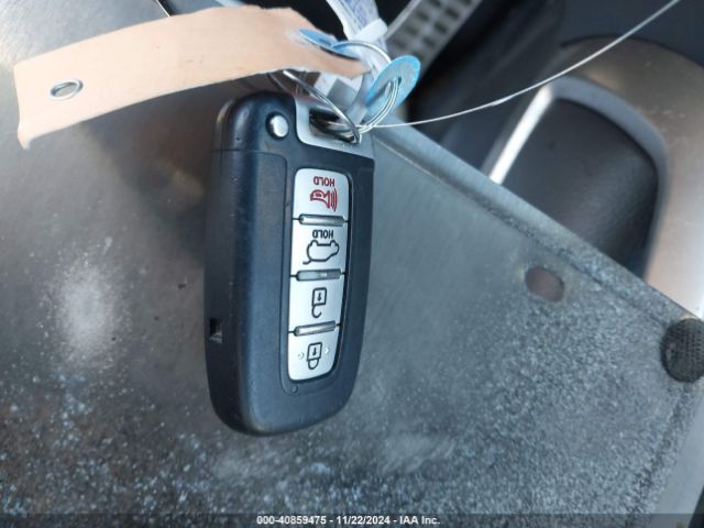 KMHTC6AD0GU267629 Hyundai Veloster