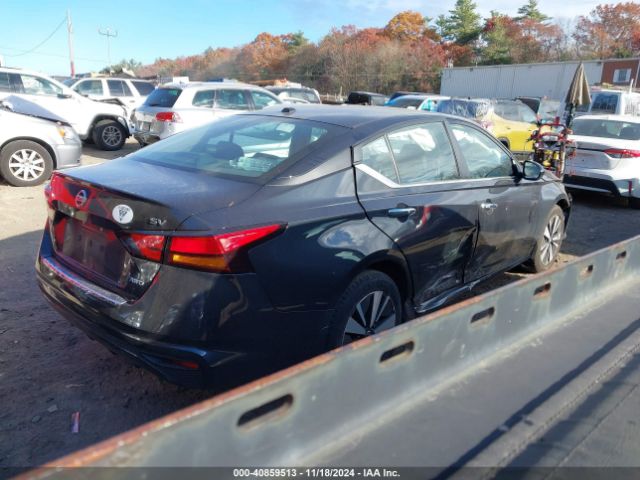 1N4BL4DW9NN339796 Nissan Altima Sv Intelligent Awd