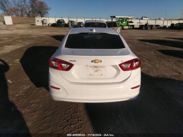 1G1BE5SM6H7162833 Chevrolet Cruze Lt Auto