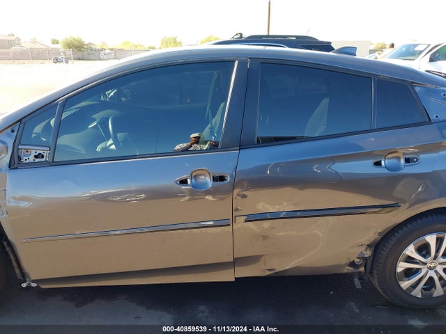 Toyota Prius Xle Awd-e 2021 JTDL9MFU1M3022890 Image 15