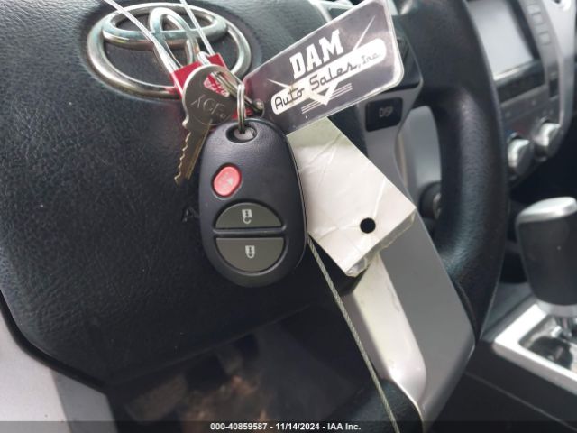 5TFDY5F10GX502872 Toyota Tundra Sr5 5.7l V8