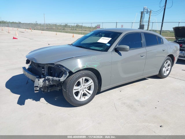 2C3CDXBG0JH180232 Dodge Charger Sxt Rwd