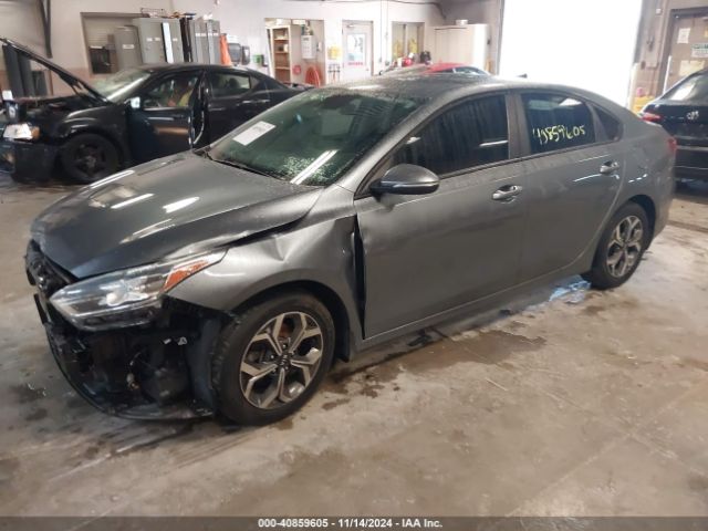 KIA FORTE EX 2019 3KPF54AD7KE101213 Image 2