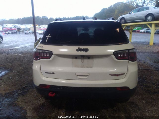3C4NJDDB7KT748014 Jeep Compass Trailhawk 4x4