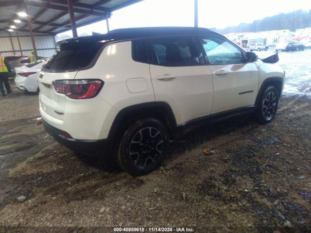 3C4NJDDB7KT748014 Jeep Compass Trailhawk 4x4