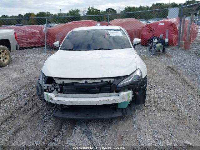 JF1ZNAA17H8701403 Toyota 86