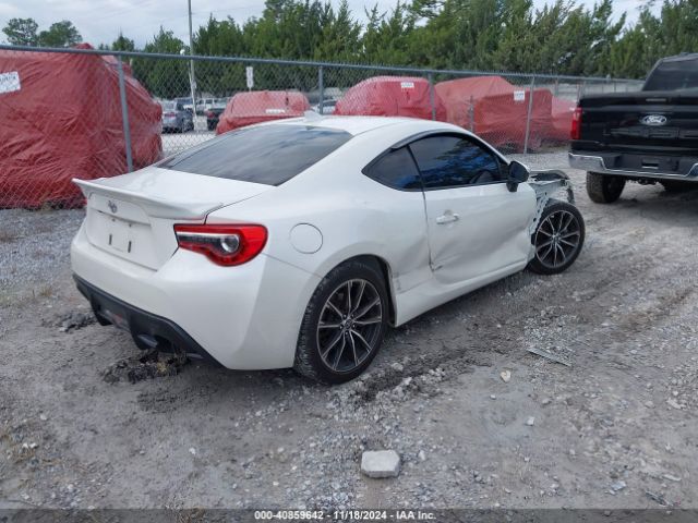 JF1ZNAA17H8701403 Toyota 86