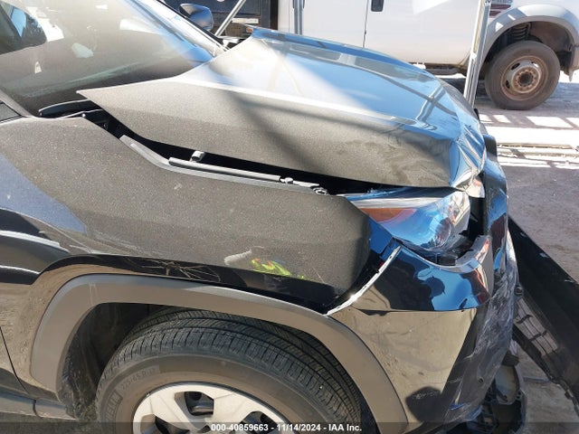 Toyota RAV4 LE 2022 2T3H1RFVXNW205691 Image 6