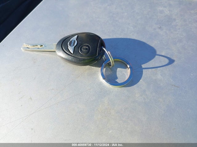 2004 MINI COOPER S WMWRE33404TD83791 Photo 10