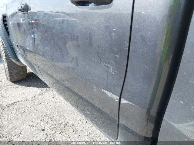 1C6SRFU99MN738308 RAM 1500 Trx  4x4 5'7 Box