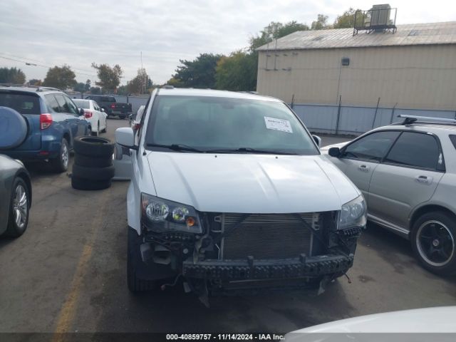 2C4RDGEG0KR622889 Dodge Grand Caravan Gt