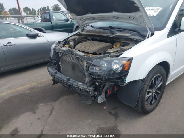 2C4RDGEG0KR622889 Dodge Grand Caravan Gt