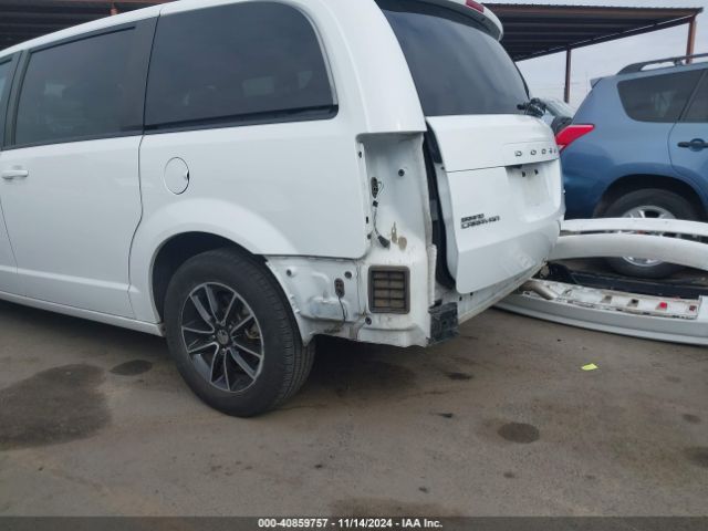 2C4RDGEG0KR622889 Dodge Grand Caravan Gt