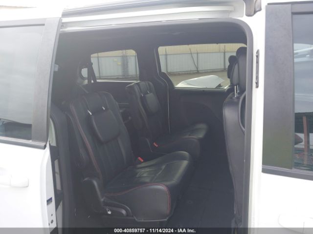 2C4RDGEG0KR622889 Dodge Grand Caravan Gt