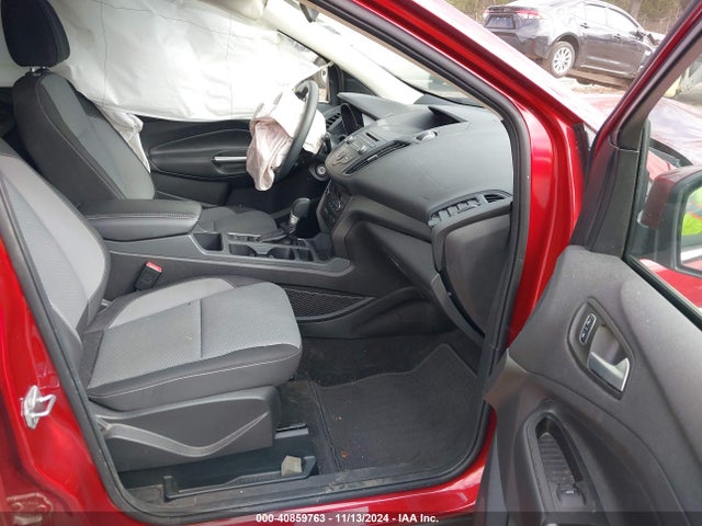 1FMCU0G92HUE35396 Ford ESCAPE SE