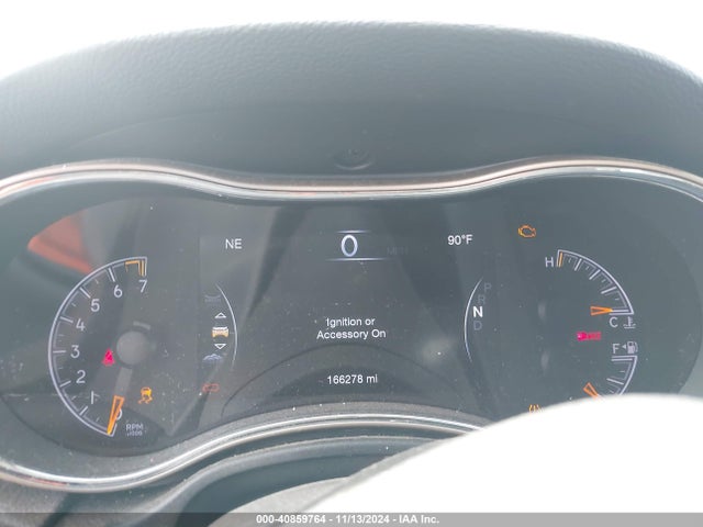 1C4RJFBG4GC378087 Jeep Grand Cherokee Limited 75th Anniversary