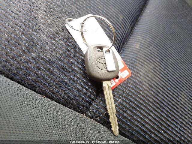 JTDKDTB32G1132297 Toyota Prius C Two