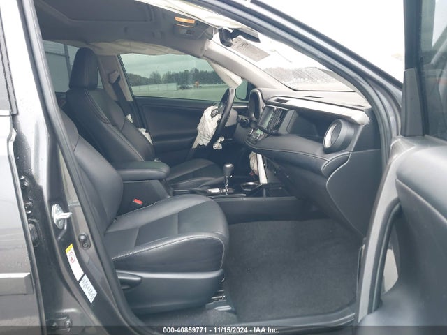 JTMDFREV1JJ216041 Toyota Rav4 Limited