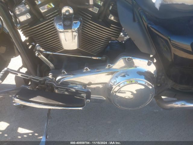 2020 HARLEY-DAVIDSON FLHTP 1HD1FMP13LB607834 Photo 8