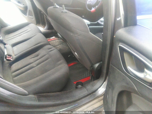 1C3CCCAB6FN669279 Chrysler 200 Limited