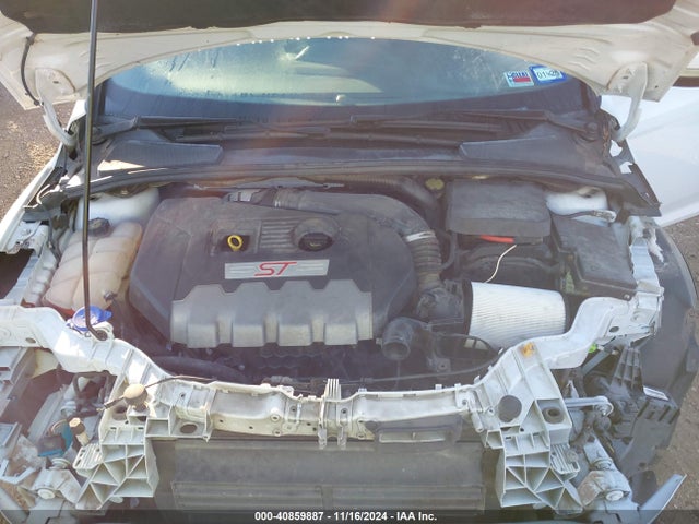 1FADP3L99FL375312 Ford FOCUS ST