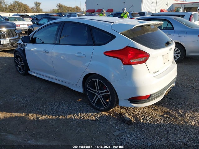 1FADP3L99FL375312 Ford FOCUS ST