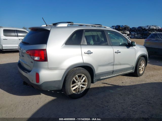 5XYKTDA6XEG518385 KIA SORENTO LX