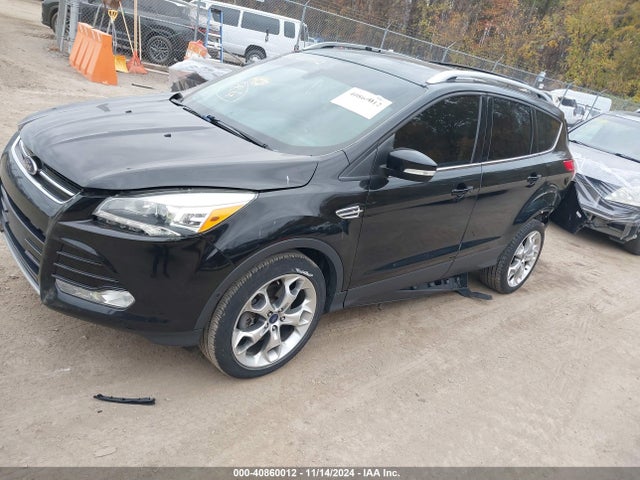 Ford Escape Titanium 2016 1FMCU9J91GUB04370 Image 2