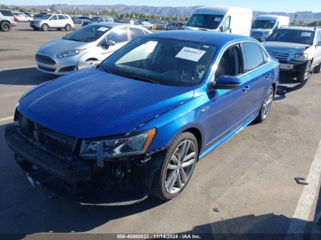 1VWDT7A31HC048544 Volkswagen Passat 1.8t R-line