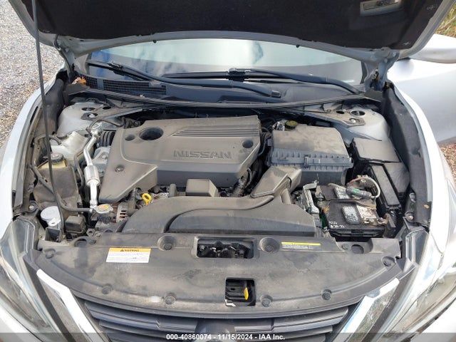 Nissan Altima 2.5 Sr 2017 1N4AL3AP5HC137900 Image 10
