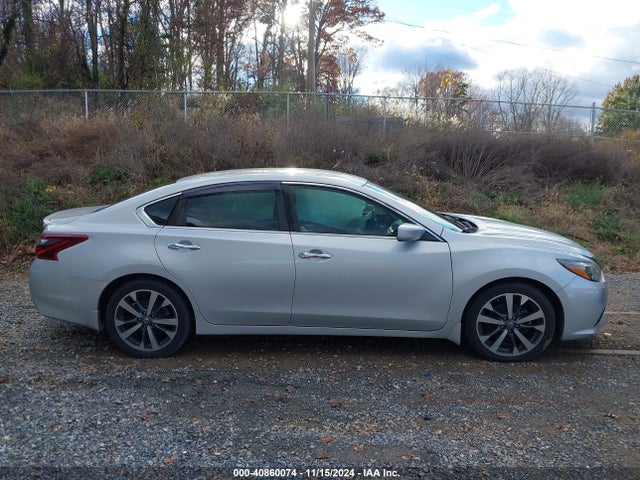 Nissan Altima 2.5 Sr 2017 1N4AL3AP5HC137900 Image 14