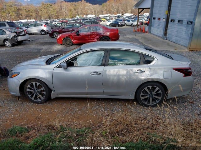 Nissan Altima 2.5 Sr 2017 1N4AL3AP5HC137900 Image 15