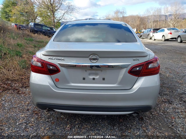 Nissan Altima 2.5 Sr 2017 1N4AL3AP5HC137900 Image 17