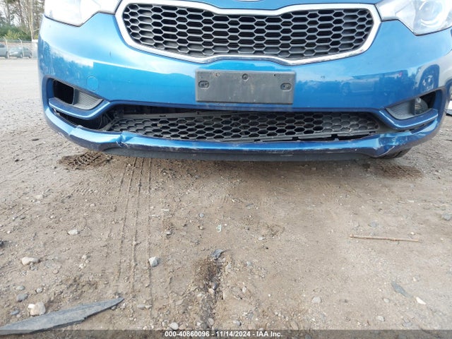 KNAFX5A88E5241528 KIA FORTE EX