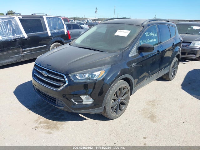 Ford ESCAPE SE 2018 1FMCU9GD2JUD38312 Image 2