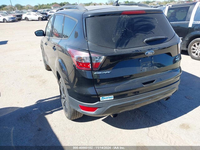 Ford ESCAPE SE 2018 1FMCU9GD2JUD38312 Image 3